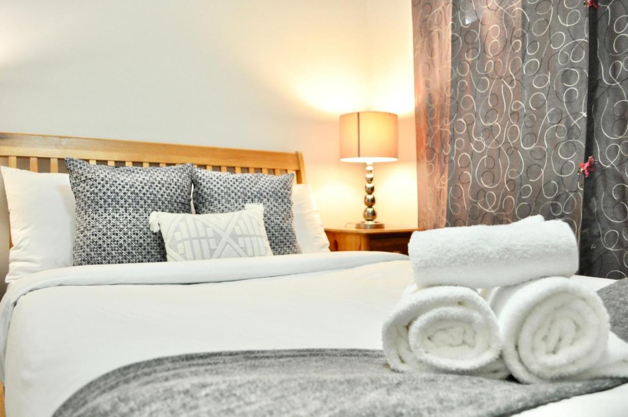 Stylish 1 Bedroom Suite In North Vancouver 10 Mins Ski Exterior photo