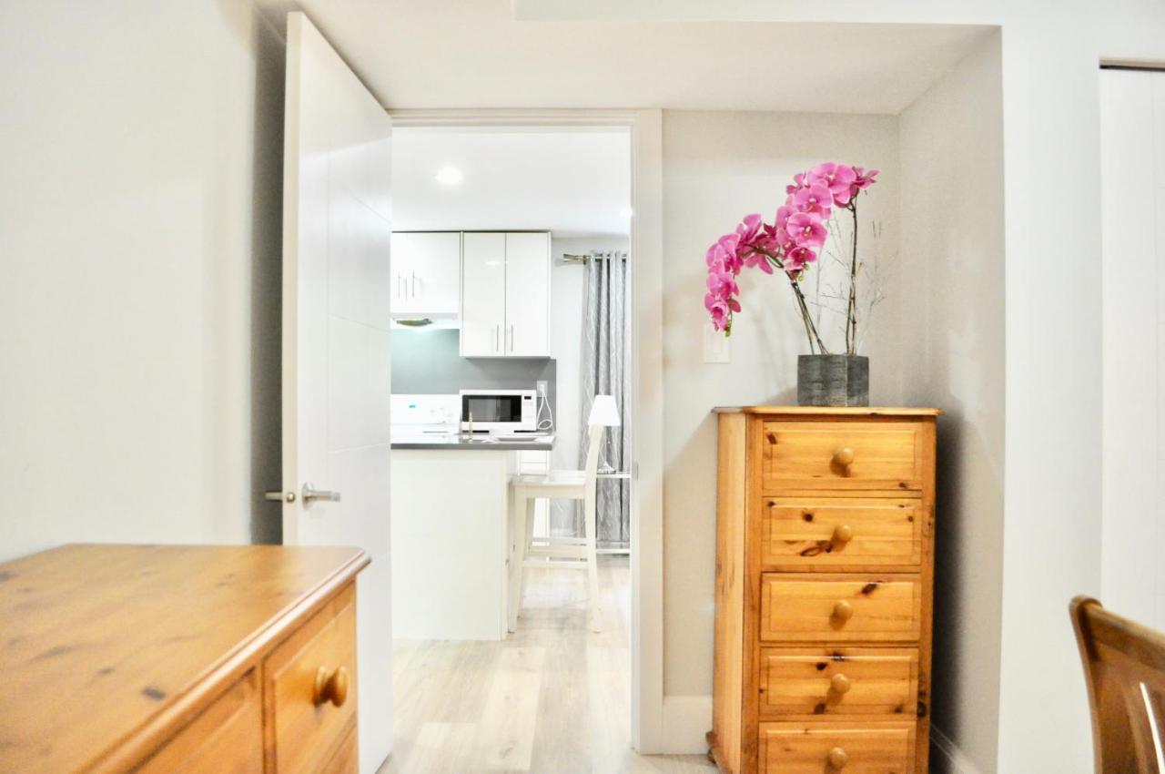 Stylish 1 Bedroom Suite In North Vancouver 10 Mins Ski Exterior photo