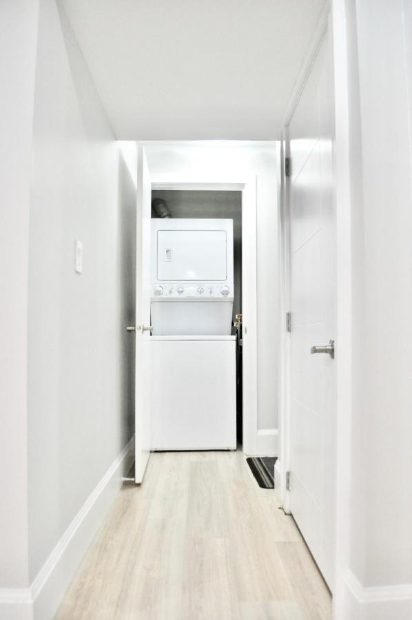 Stylish 1 Bedroom Suite In North Vancouver 10 Mins Ski Exterior photo